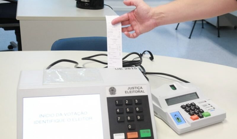 Senador amazonense defende voto impresso e cobra cumprimento de lei
