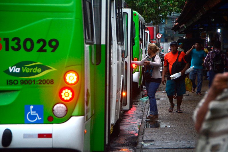 O prefeito eleito de Manaus David Almeida (Avante) disse que vai propor o valor de R$ 3,75 para a passagem de ônibus em 2021.