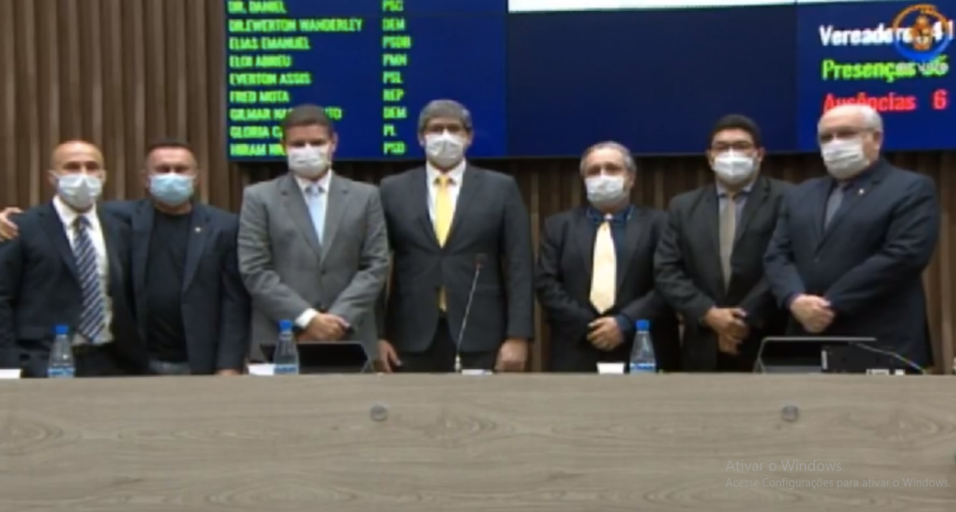 Vice Marcos Rotta e equipe de transição vão à Câmara de Manaus