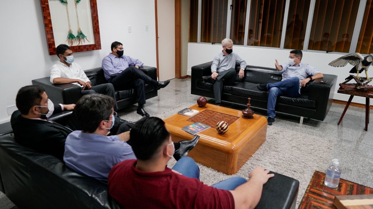 Bancada federal fará emenda para programa habitacional de David Almeida