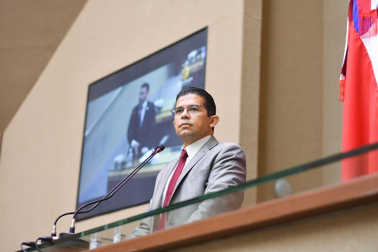 Na tentativa de minimizar alguns dos problemas pós-Covid, o deputado Saullo Vianna formalizou proposta para pagamento de auxílio emergencial.