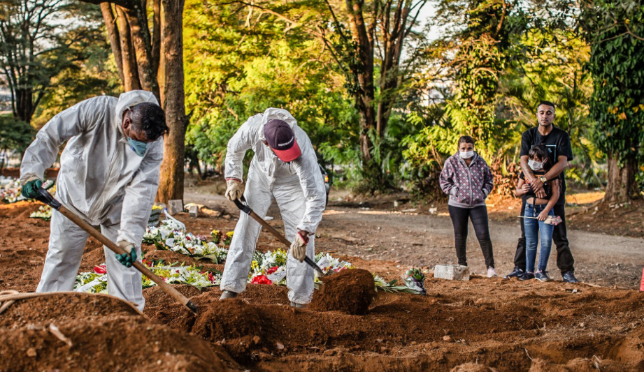 No boletim da Fundação de Vigilância em Saúde (FVS) registrou 985 novos casos de Covid-19, totalizando 282.739 infecções da doença no Estado.