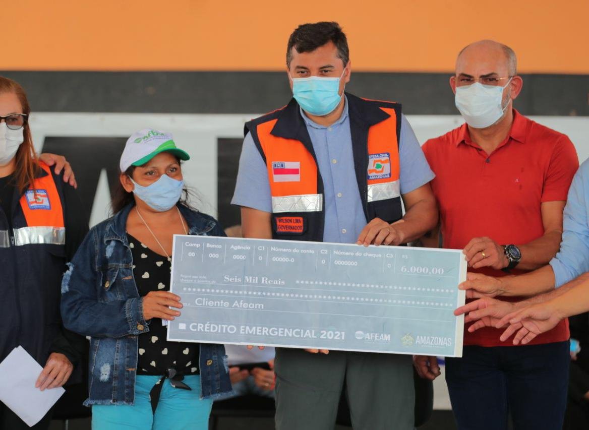 Alcançando 12 municípios atingidos pela enchente, o Governo do Amazonas já aplicou mais de R$ 3,3 milhões em operações do Crédito Emergencial.