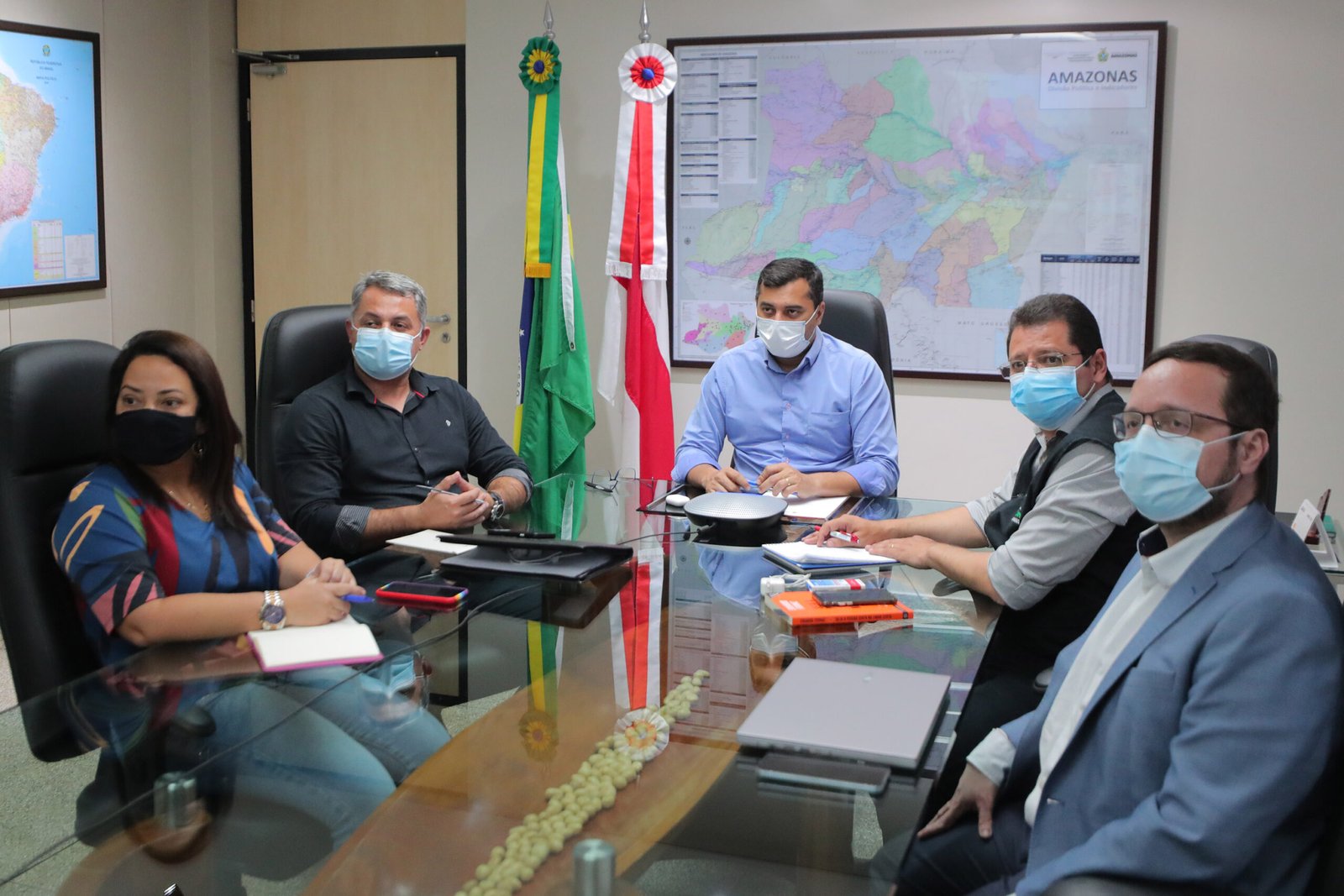 O governador Wilson Lima se reuniu com representantes da empresa White Martins, fornecedora de oxigênio ao Estado.