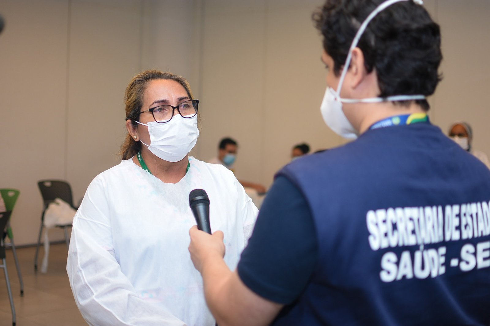 Servidores voluntários vão participar das 24 horas de mobilização no Vacina Amazonas, para vacinação do público a partir de 27 anos.