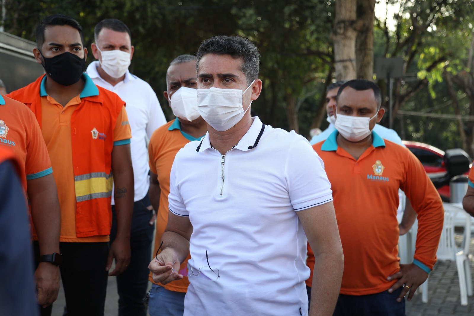 David Almeida anunciou que todas as estruturas municipais depredadas durante os ataques serão recuperadas no prazo de 48 horas.