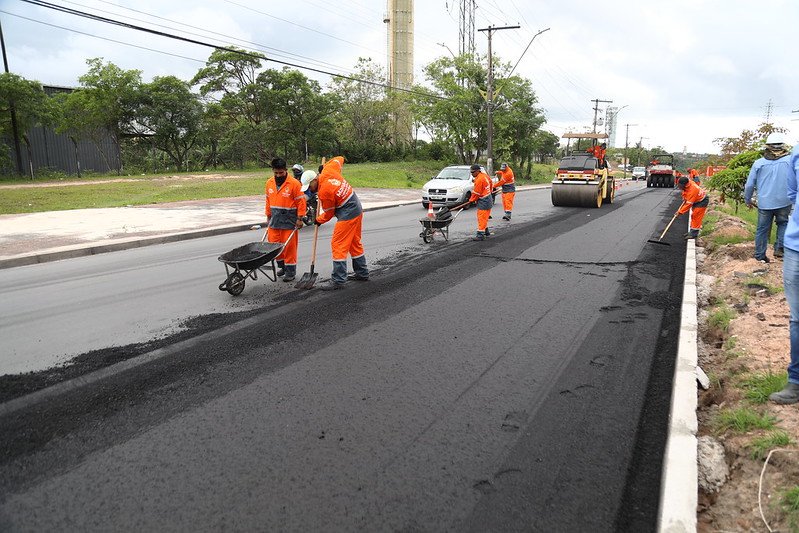 David Almeida, anunciou que, em até 60 dias, a Prefeitura de Manaus irá finalizar a total recuperação viária do Distrito Industrial l.