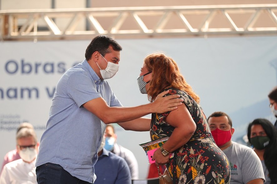 Wilson Lima lançou o Programa Social e Ambiental de Manaus e do Interior (Prosamin+), com investimentos de R$ 542 milhões.