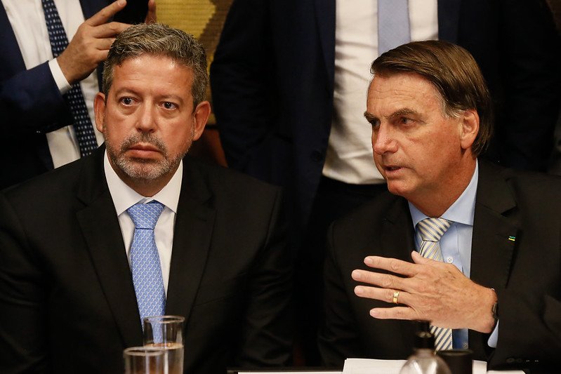 O presidente da Câmara, Arthur Lira (PP-AL), ao STF que o impeachment do presidente Jair Bolsonaro só em último caso.