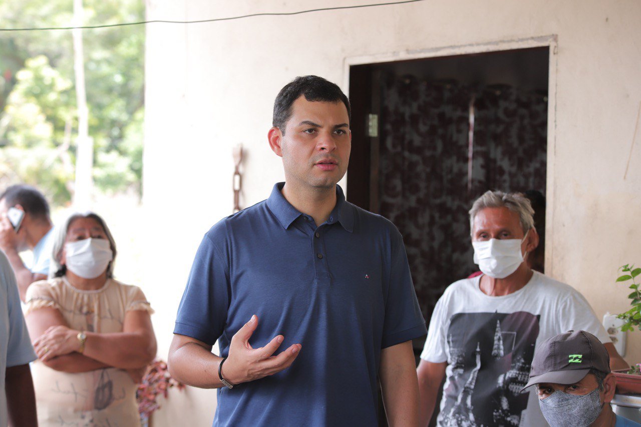Dando continuidade à agenda de visitas ao interior, o deputado estadual Saullo Vianna (PTB) esteve na sede e na zona rural de Itapiranga.