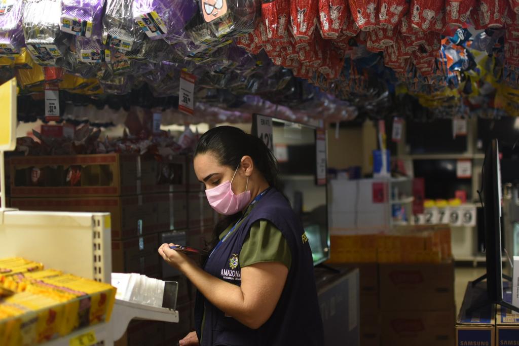 Uma pesquisa realizada pelo Instituto de Defesa do Consumidor (Procon-AM) verificou os valores dos chocolates nos dias que antecedem o feriado de Páscoa.