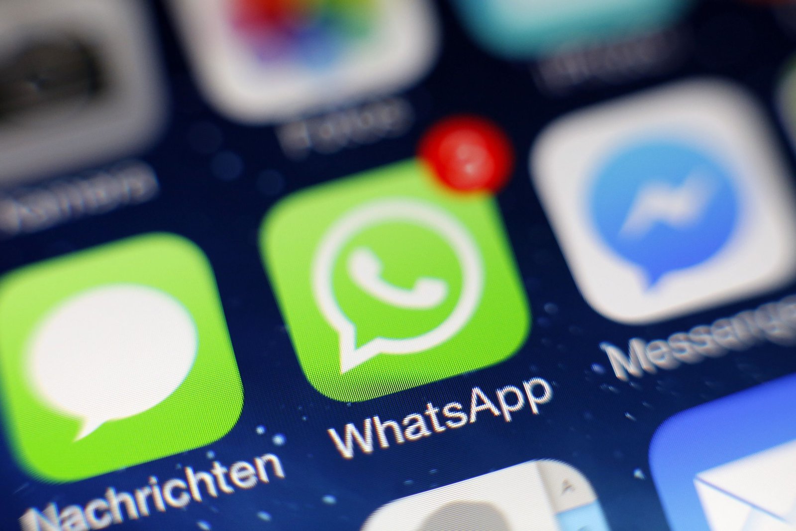 A Prefeitura de Manaus alerta para pedido falso de atualização de dados cadastrais que vem sendo enviado, por meio de WhatsApp.