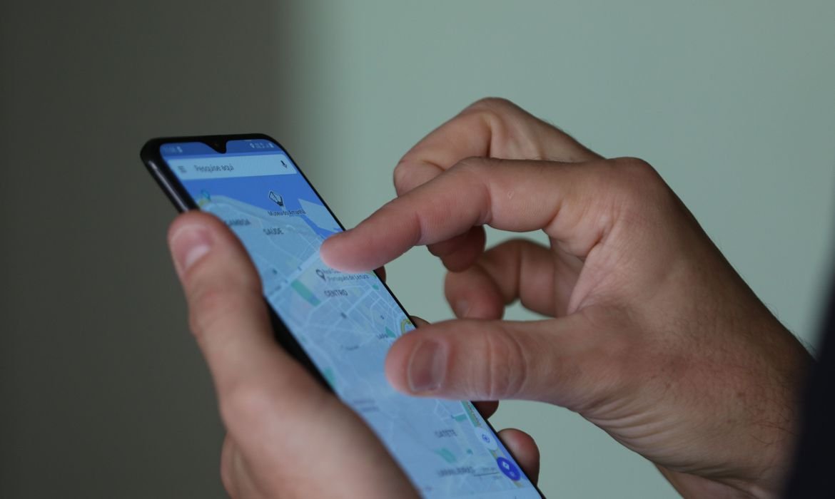 Norma que obriga as empresas de telemarketing a usarem números de telefone móvel com o prefixo 0303 tem apenas 324 códigos já cadastrados.