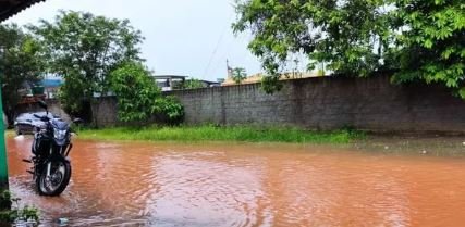 O governador do Amazonas, Wilson Lima prestou solidariedade as mais de 600 famílias de Itacoatiara que foram afetadas pela forte chuva.