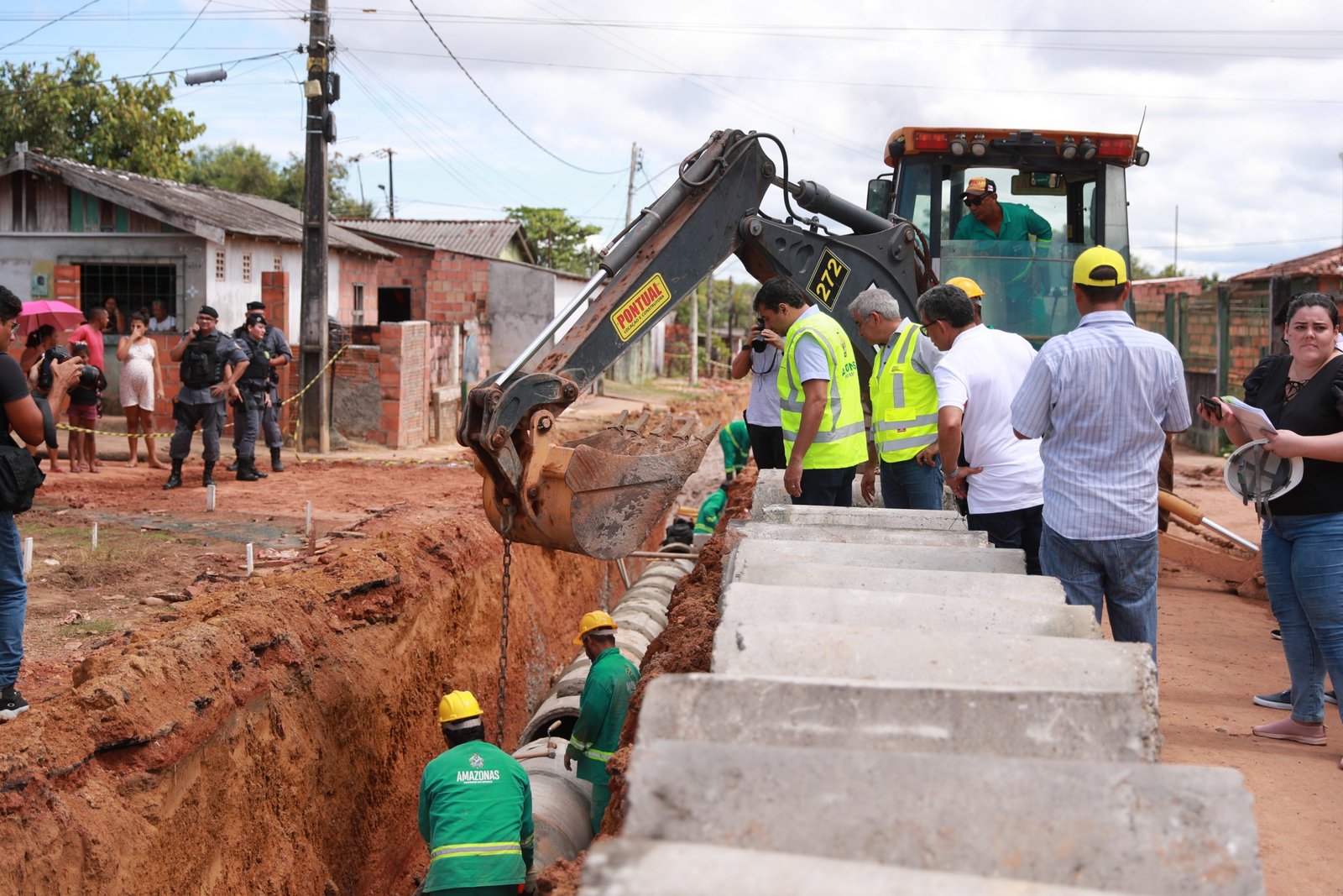 As áreas de infraestrutura, segurança e educação estão contempladas no novo pacote de obras anunciado pelo governador Wilson Lima, em Iranduba