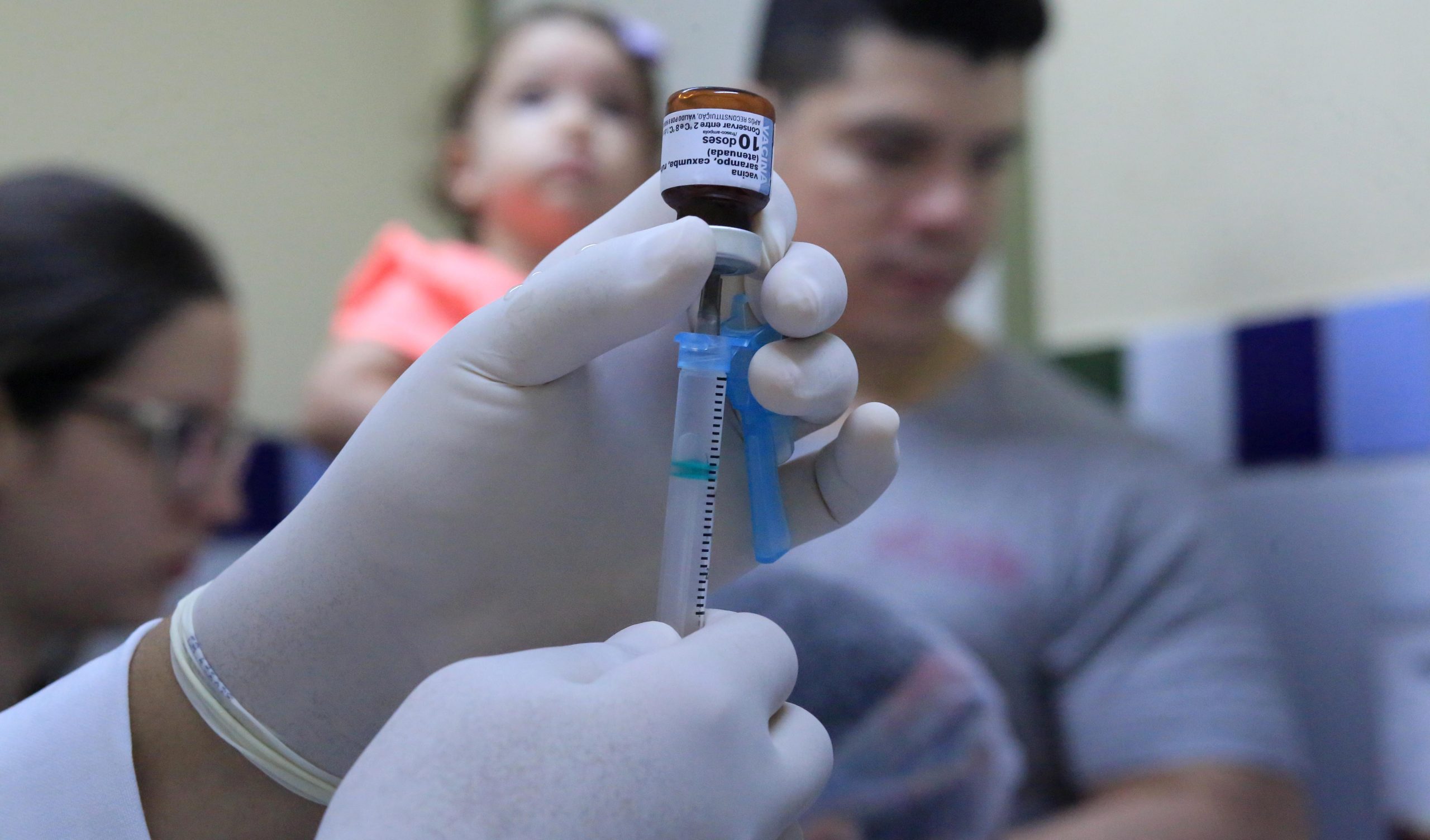 A Prefeitura de Manaus já rastreou 9,5 mil crianças menores de 1 ano de idade com atraso no calendário básico de vacinação.