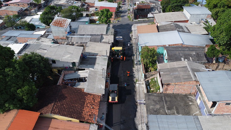 Com a meta de recuperar 10 mil vias que, a Prefeitura de Manaus entrega, a rua Xanxerê, no bairro Armando Mendes, totalmente recuperada.