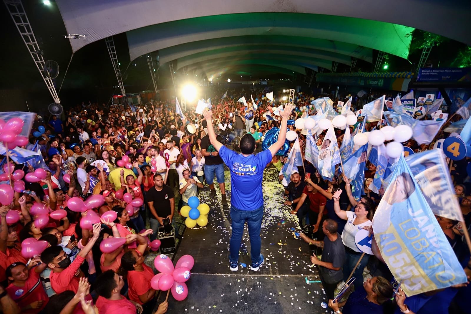 Mais de 10 mil pessoas prestigiaram o evento que contou com presença do prefeito David Almeida