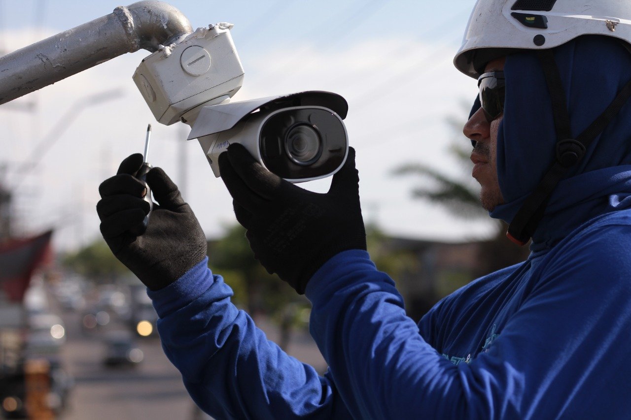 A Prefeitura de Manaus iniciou o processo de ampliação de câmeras de monitoramento da cidade, passando de 41 para 159 lentes.