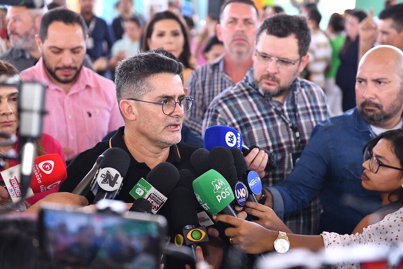 O prefeito de Manaus, David Almeida, anunciou, na manhã desta terça-feira, 27/9, o lançamento do programa “Alfabetiza  Manaus”,
