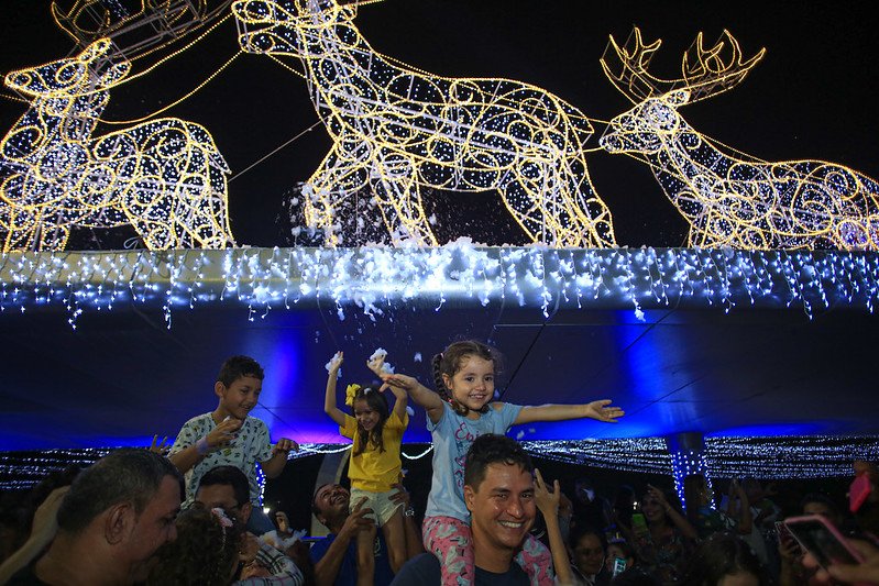 A Prefeitura de Manaus entregou mais uma etapa da 2ª edição do “Natal das Águas – Luz da Esperança”.