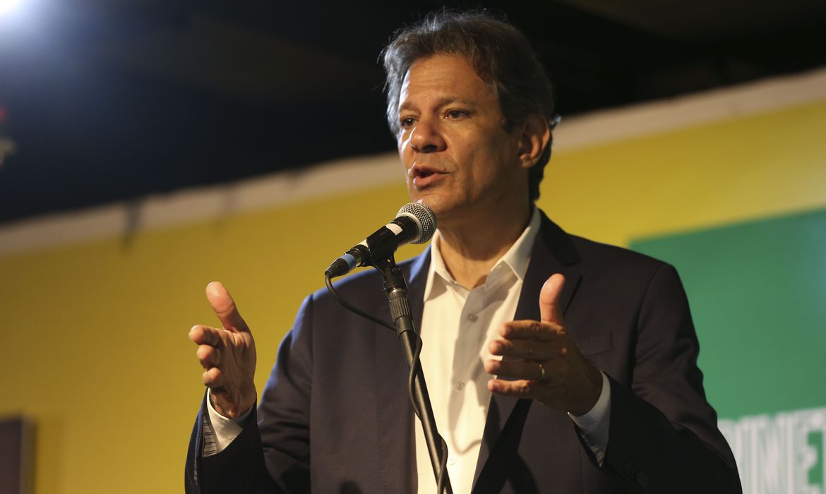 O futuro ministro da Fazenda, Fernando Haddad, anunciou hoje (19) o nome de Anelize Lenzi para chefiar a Procuradoria-Geral da Fazenda Nacional (PGFN) a partir de 2023.