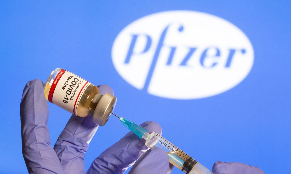 A Prefeitura de Manaus informa que os estoques da vacina Pfizer pediátrica foram zerados na capital amazonense.