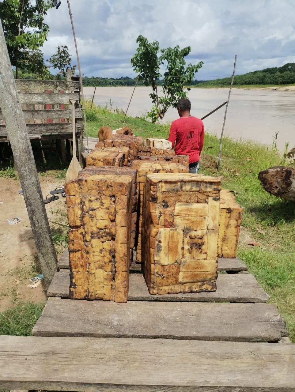 Os produtos chegam na capital do Amazonas na última semana e terá como destino a empresa Michelin, na Bahia