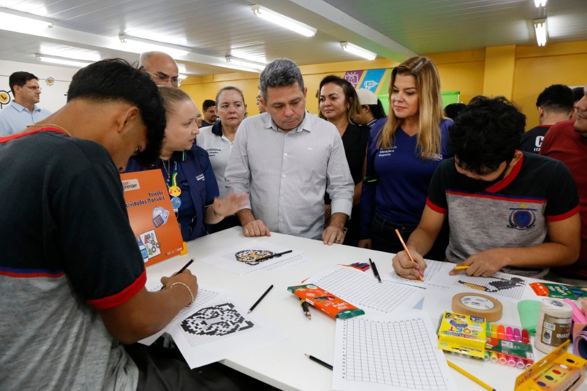 Com as duas entregas, chega a 49 o total de laboratórios de robótica já em atividade nas escolas da rede estadual