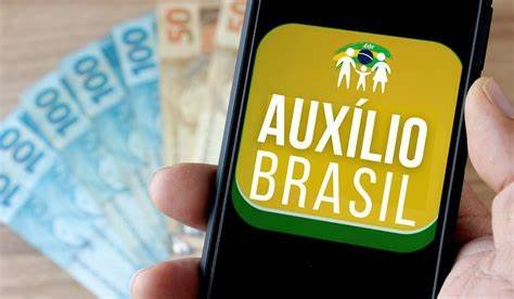 Ministro do Desenvolvimento e Assistência Social, Wellington Dias afirmou também que cerca de 2.265 famílias decidiram sair voluntariamente do programa