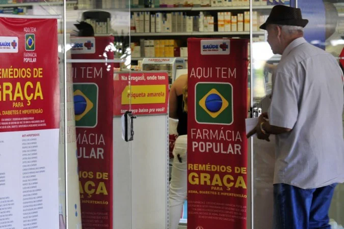 Programa Farmácia Popular agora oferece medicamentos gratuitos para comunidades originárias por meio de um planejamento logístico
