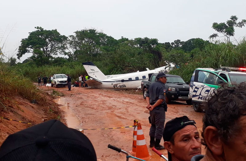 A informação de que a pista do aeroporto de Barcelos não oferecia condições adequadas de pouso, foi dada pelo governador do AM.