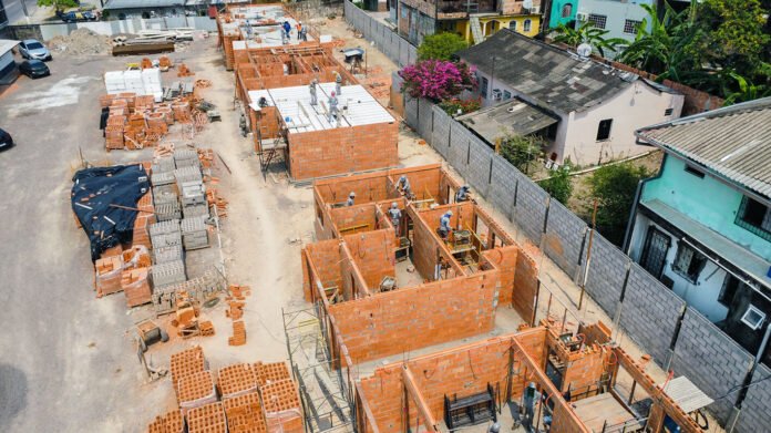 O Programa Amazonas Meu Lar com 1.008 unidades habitacionais inscritos na primeira etapa do novo programa Minha Casa Minha Vida.