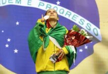 Com o apoio do Governo do Amazonas, a atleta de Benjamin Constant fez história na competição realizada na Albânia, vencendo por decisão unânime na categoria Peso Palha.