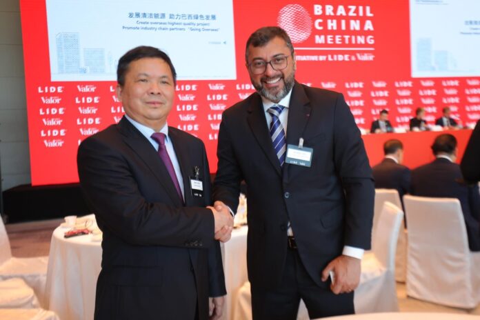 Cumprindo agenda na China o governador Wilson Lima apresentou a potenciais investidores chineses, oportunidades de investimentos no estado.