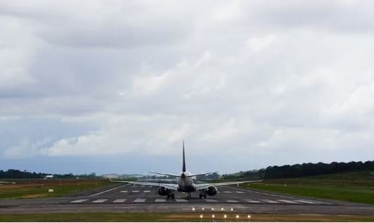 O Aeroporto de Manaus retomou as operações 24 horas, concluindo uma fase significativa de obras na pista de pouso e decolagem.