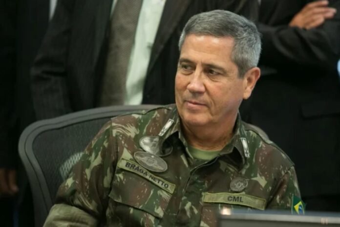 braga neto Para o procurador-geral da República, Paulo Gonet, Braga Netto teve papel central no complô realizado em 2022.