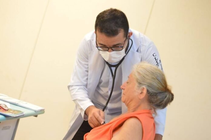 A FVS divulgou um novo Relatório Epidemiológico de Vírus Respiratórios com dados atualizados sobre a Síndrome Respiratória Aguda Grave no estado.