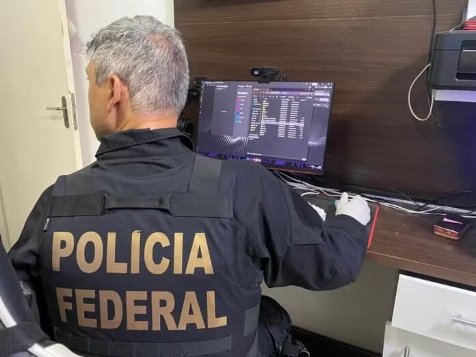Concurso da PF abre 192 vagas de ensino médio e superior.