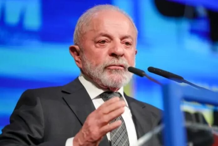 Lula falou sobre acesso a médicos no SUS e crédito para reformas de moradias na 26ª Marcha a Brasília em Defesa dos Municípios.