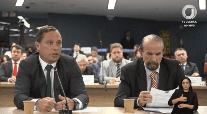 Ex-ajudante de ordens de Jair Bolsonaro, Cid foi o primeiro réu do núcleo 1 da trama golpista a ser interrogado pelo ministro Alexandre de Moraes.