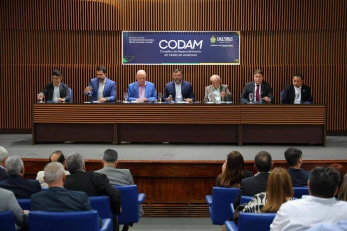 Wilson Lima, presidiu Reunião Ordinária do Codam, que analisou 36 projetos industriais com previsão de investimentos de R$ 1,29 bilhão.