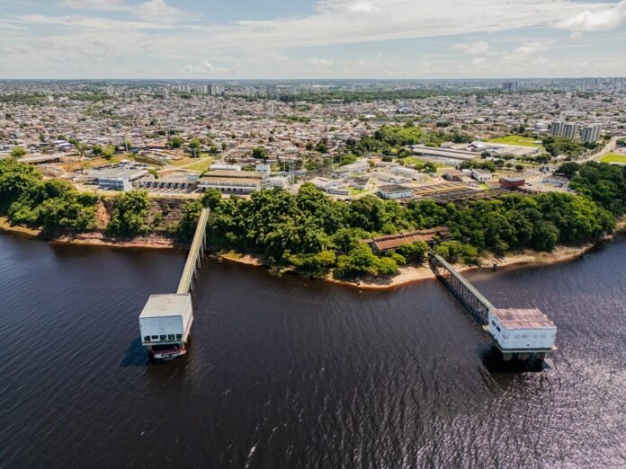 A concessionária Águas de Manaus realiza, nesta terça-feira (29), uma parada programada no sistema de abastecimento de água.