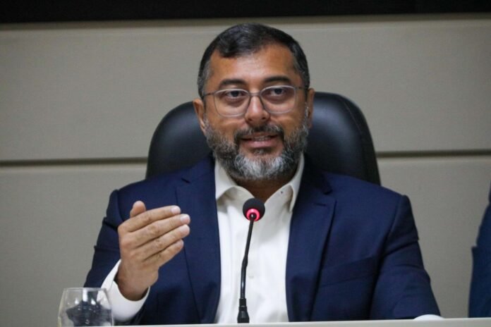 O governador do Amazonas, Wilson Lima, afirmou nesta terça-feira (15/07) que o anúncio do Plano BR-319 representa um marco histórico para o estado.