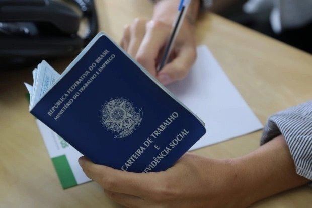 É importante que os candidatos mantenham seus cadastros atualizados, especialmente ao finalizarem novas qualificações.