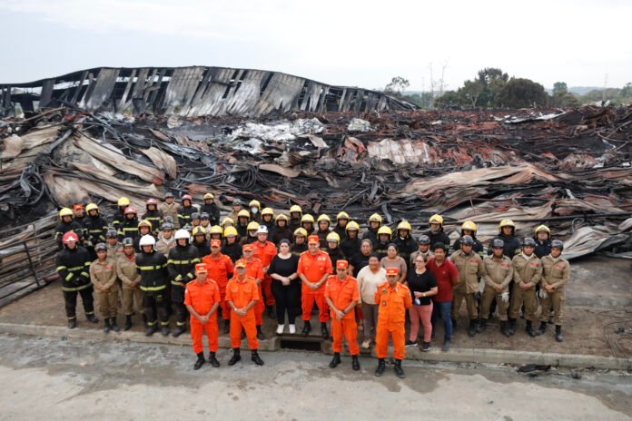 A ocorrência teve início na tarde da terça-feira (05/08) e, em menos de 48 horas, todos os focos de incêndio tinham sido extintos pelos bombeiros.