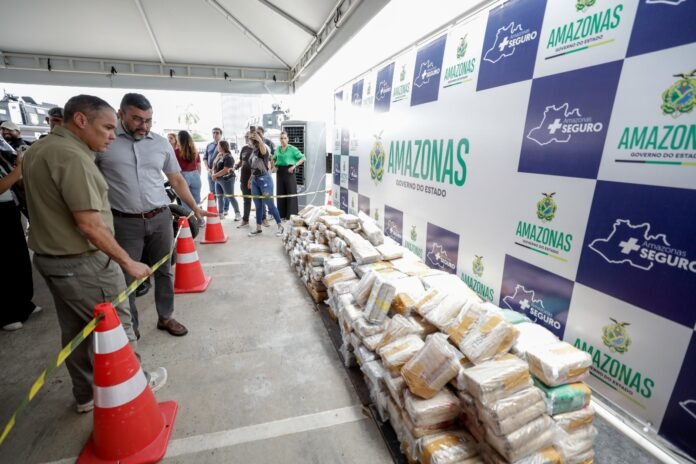 SECOM-APREENSAO-RECORDE-DE-DROGAS4-696x464 Trabalho reflete os investimentos feitos pelo Governo do Estado no enfrentamento ao crime organizado