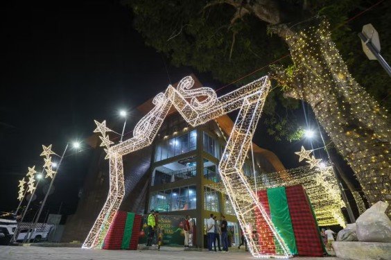 natal Manaus inicia a programação “Um Sonho Mágico de Natal” com neve artificial, pista de gelo e mais de 60 dias de atrações culturais e solidárias.