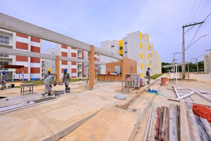 A Prefeitura de Manaus começa a entregar as primeiras unidades do Minha Casa Minha Vida em 14 de dezembro.