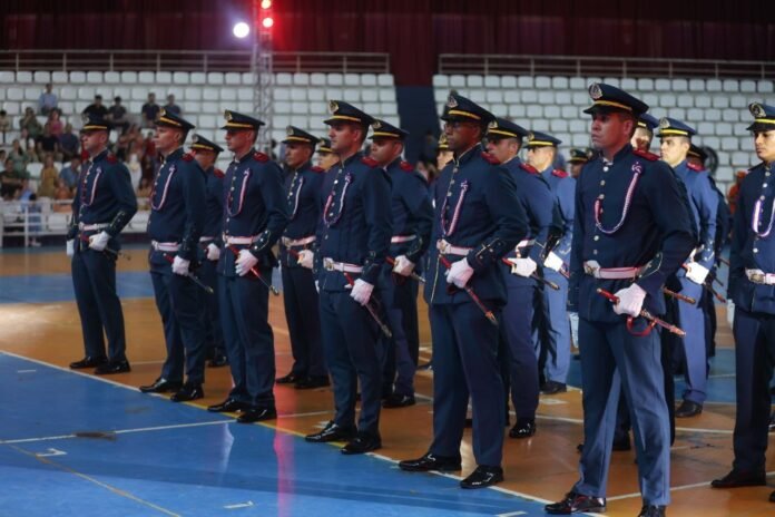 Formação de oficiais bombeiros no Amazonas é realizada pela primeira vez no estado e qualifica 51 novos profissionais do CBMAM.